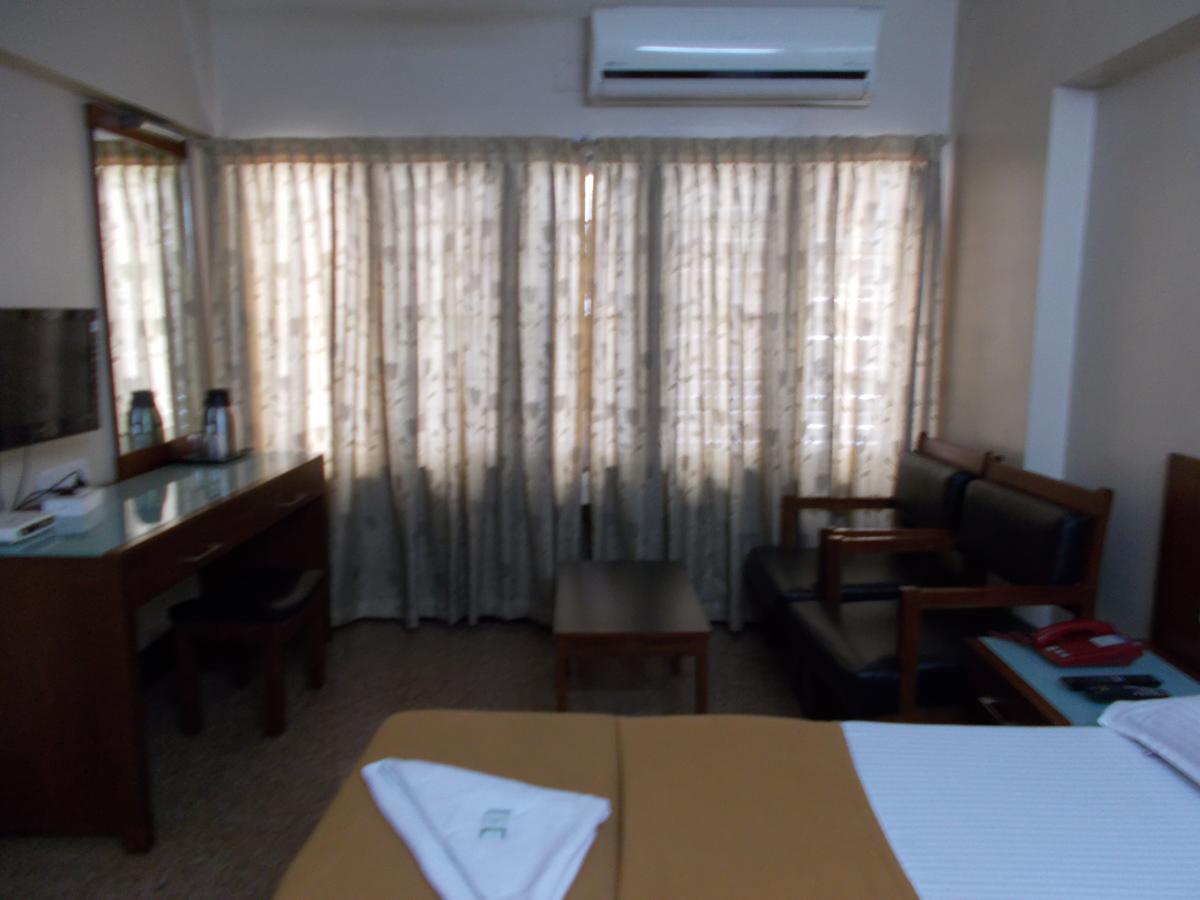 Biju'S Tourist Home Kochi Екстер'єр фото