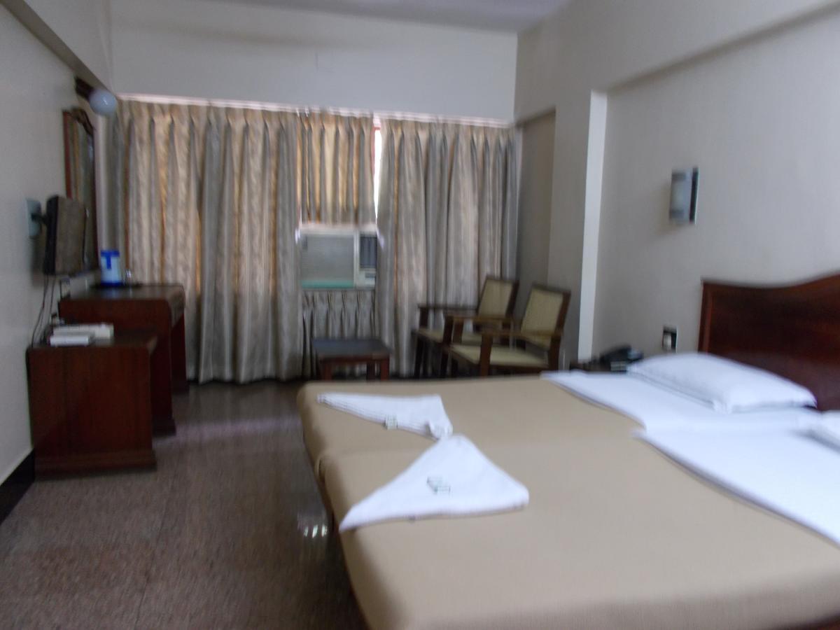 Biju'S Tourist Home Kochi Екстер'єр фото