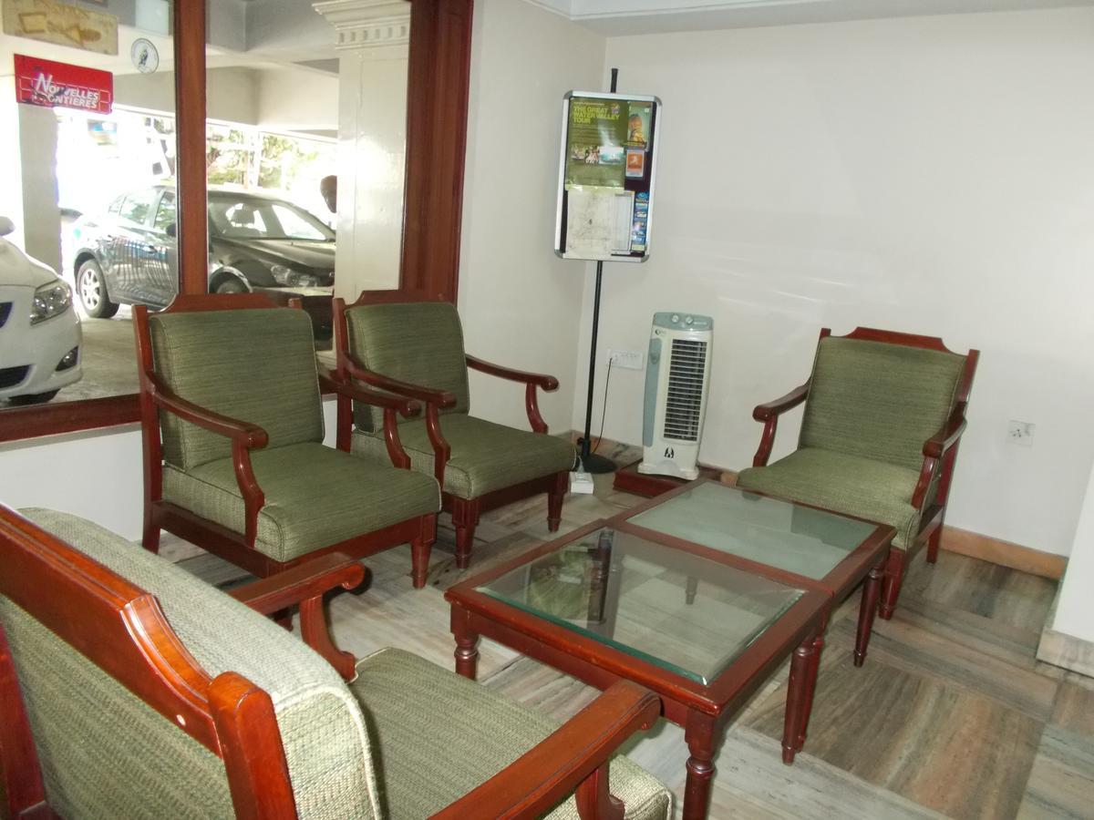 Biju'S Tourist Home Kochi Екстер'єр фото